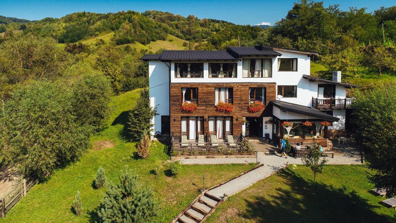 Pensiunea Talhaus Viseu de Sus Bagian luar foto